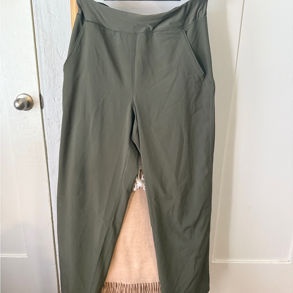 Lands' End Women's Olive Joggers